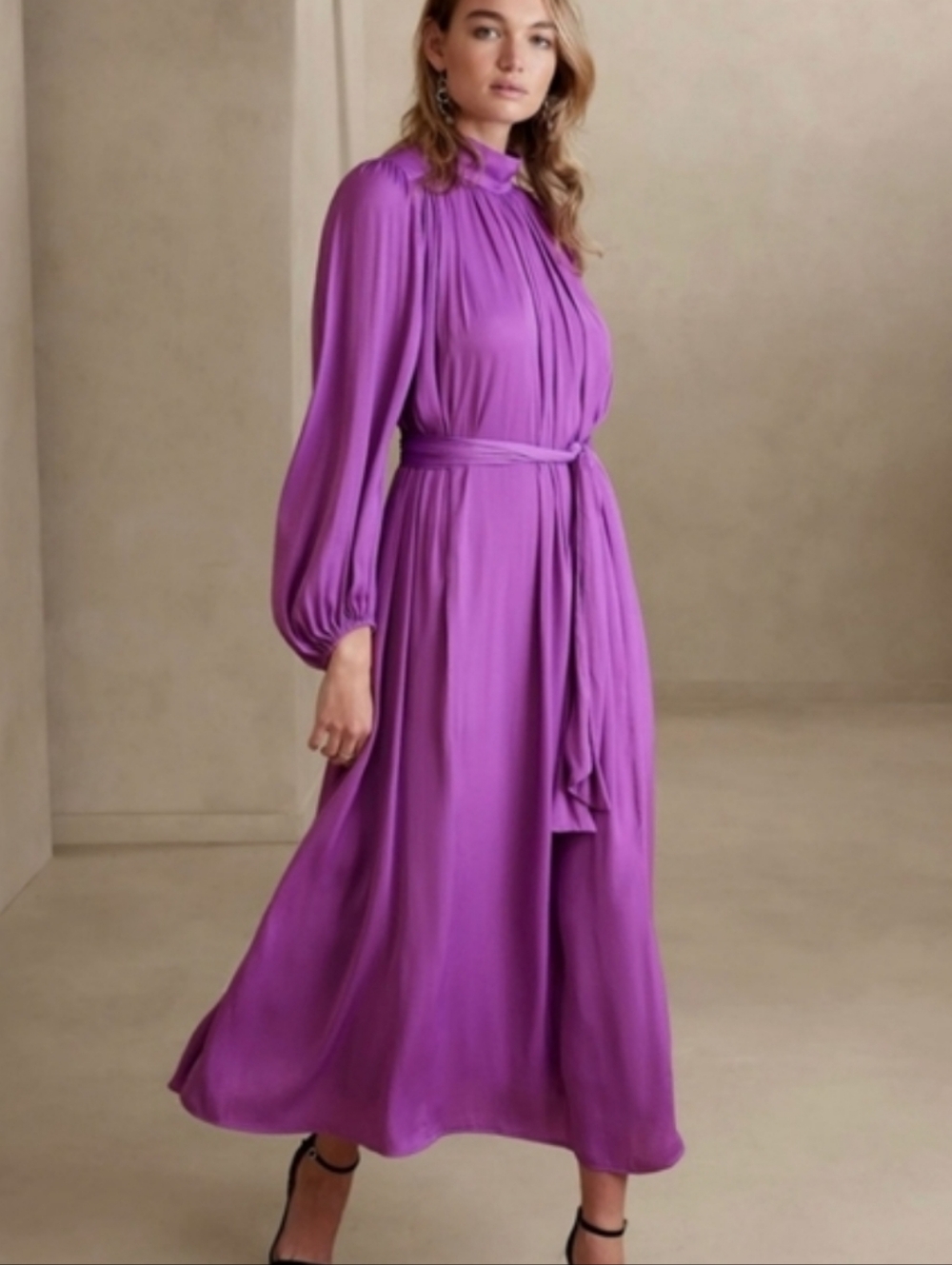 Banana Republic Long-Sleeve Midi Dress Size XS EUC!